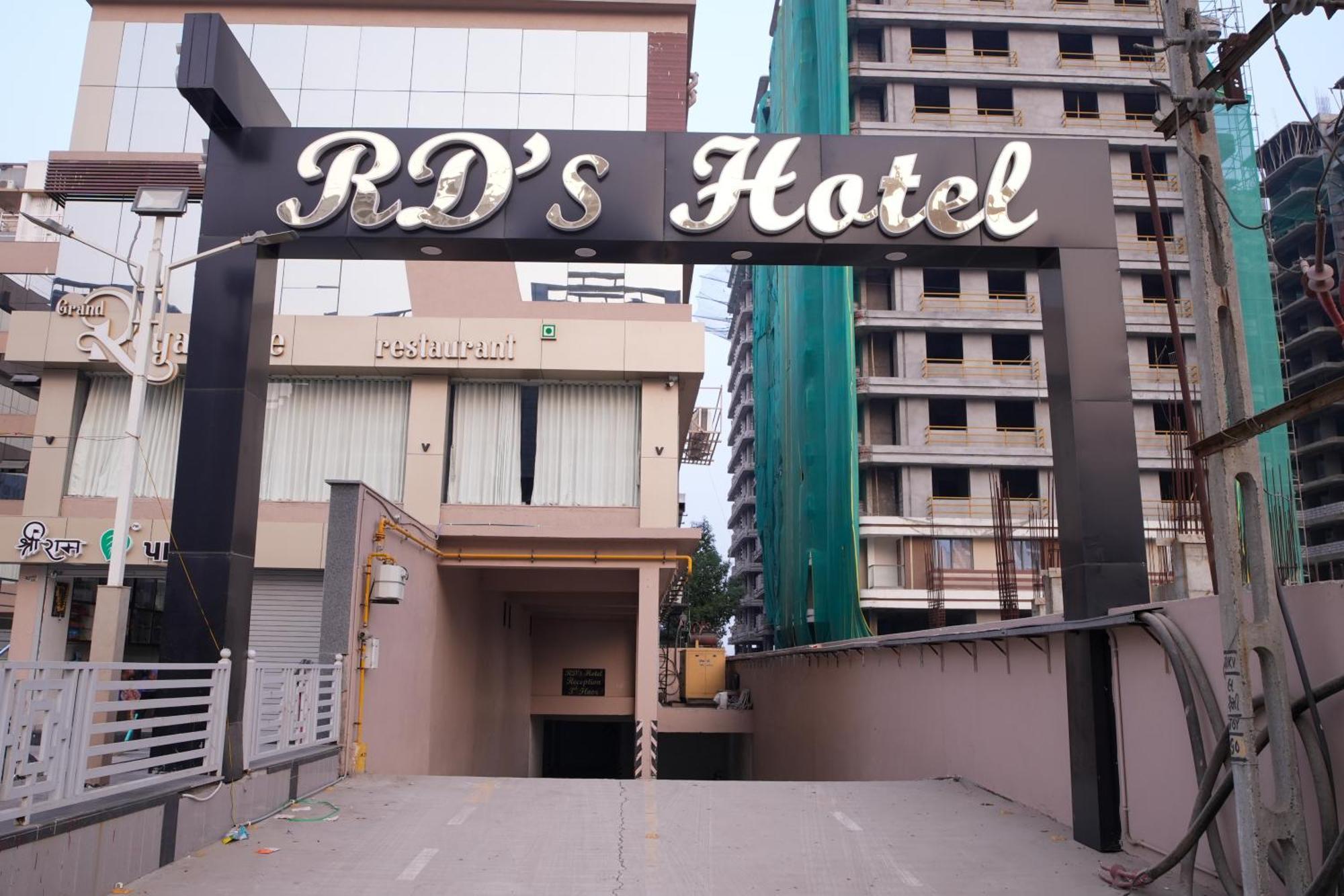 Rds Hotel Ahmedabad Exterior foto